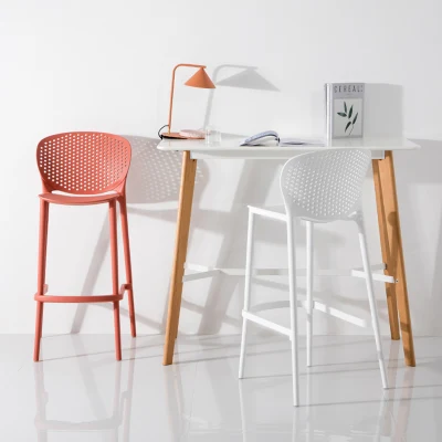 Tamborete de barra industrial moderno da tela plástica da cadeira do café da barra da multi cor